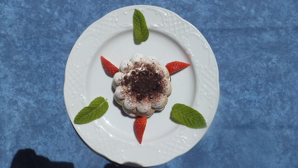 Hotel Marbella Roses Bagian luar foto